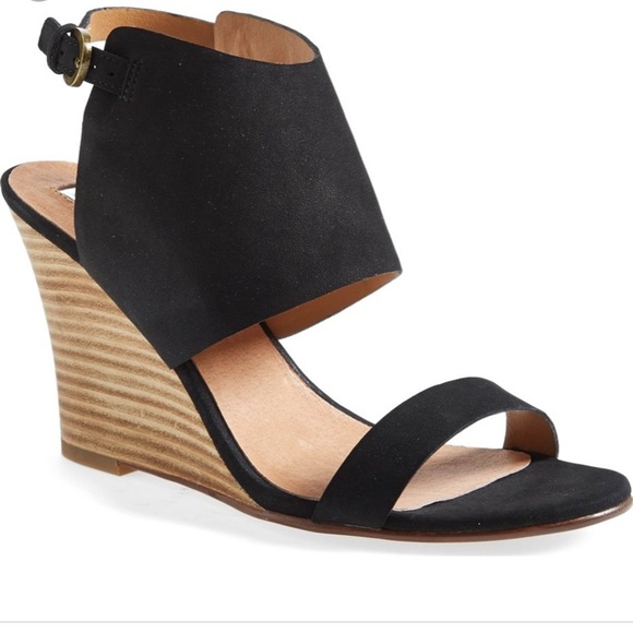 Halogen Shoes - HP🏆EUC Halogen blk wedges genuine leather cuff